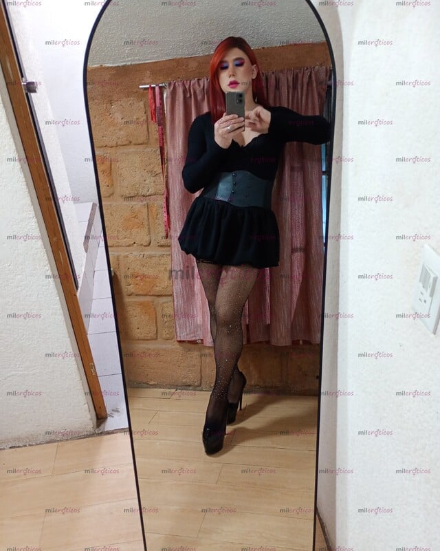 FOTOS DE ZULEYKA CHICA TRANS PACIENTE Y COMPLACIENTE.