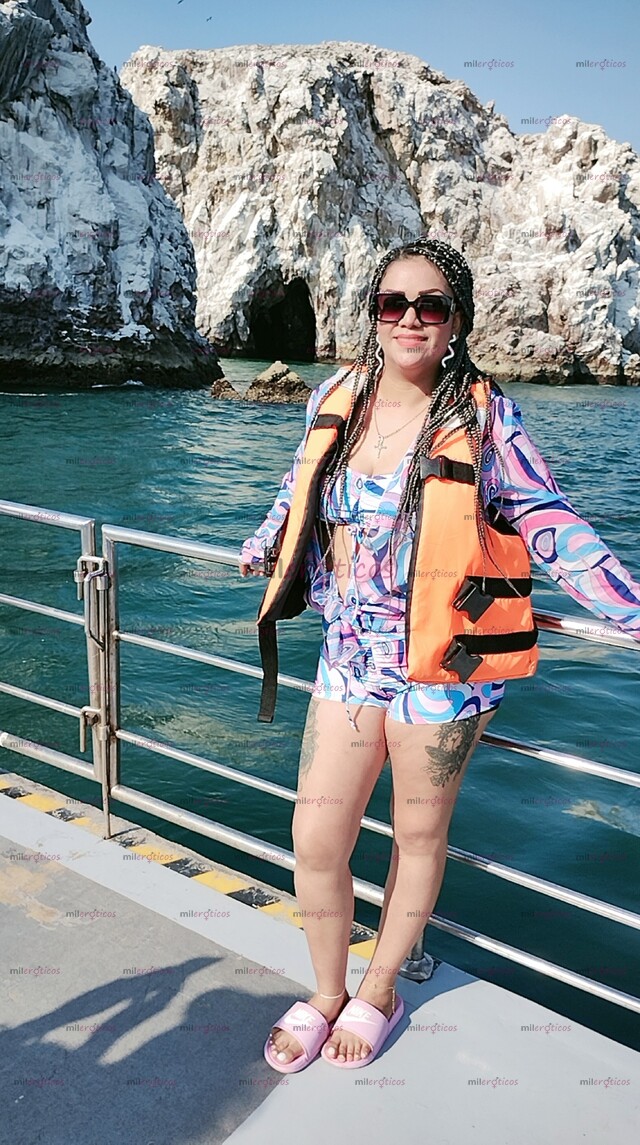 FOTOS DE MORENA, ALTA MUY DIVERTIDA Y SERIA TAMBIÉN