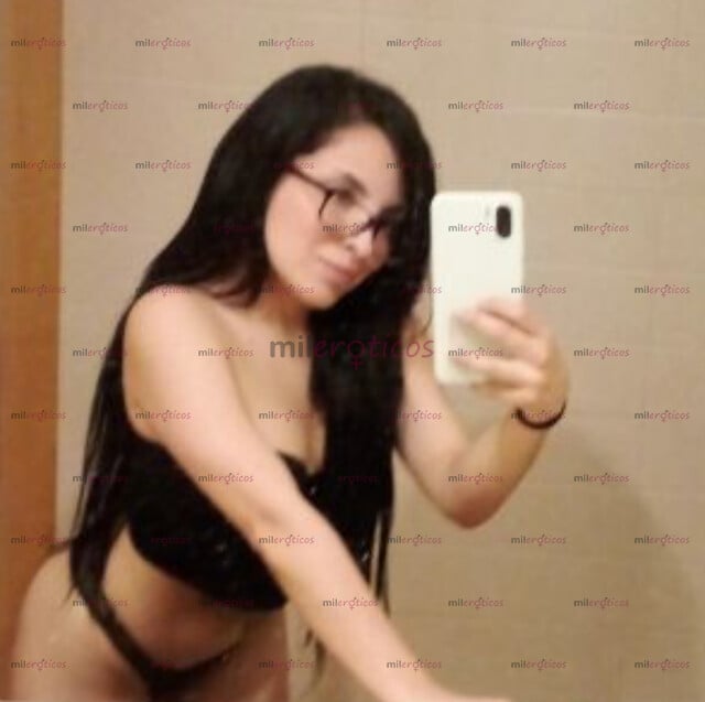 FOTOS DE HAZAL SIMPÁTICA COQUETA EXTROVERTIDA QUE VIENE A COMPLACERTE