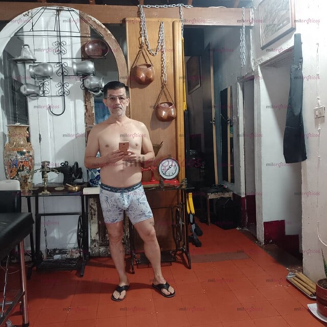 FOTOS DE DISPONIBLE PARA CUANDO NECESITES UN BUEN SERVICIO DE MASAJE EN MEDELLÍN