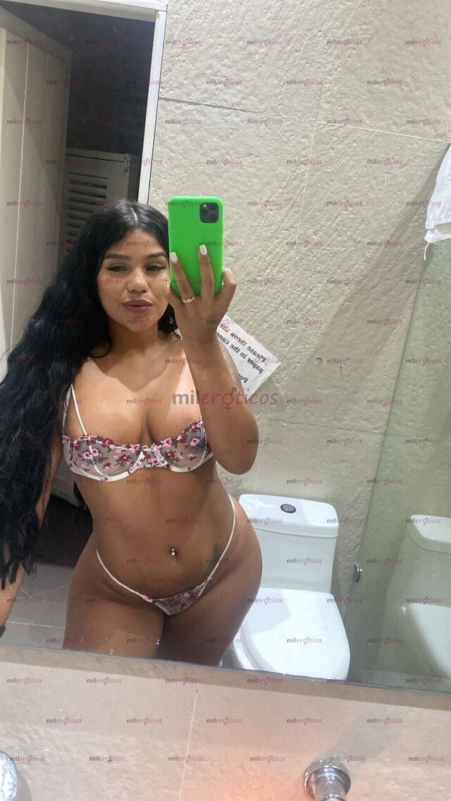 FOTOS DE RICA MORENA CON UN RICO CULAZO RECIÉN LLEGADA A TU PAIS