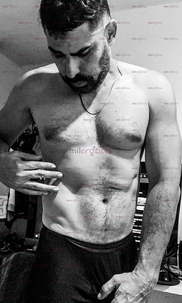 FOTOS DE MACHO MADURO VERGON CONTENIDO PERSONALIZADO SUPER CALIENTE Y MORBOSO