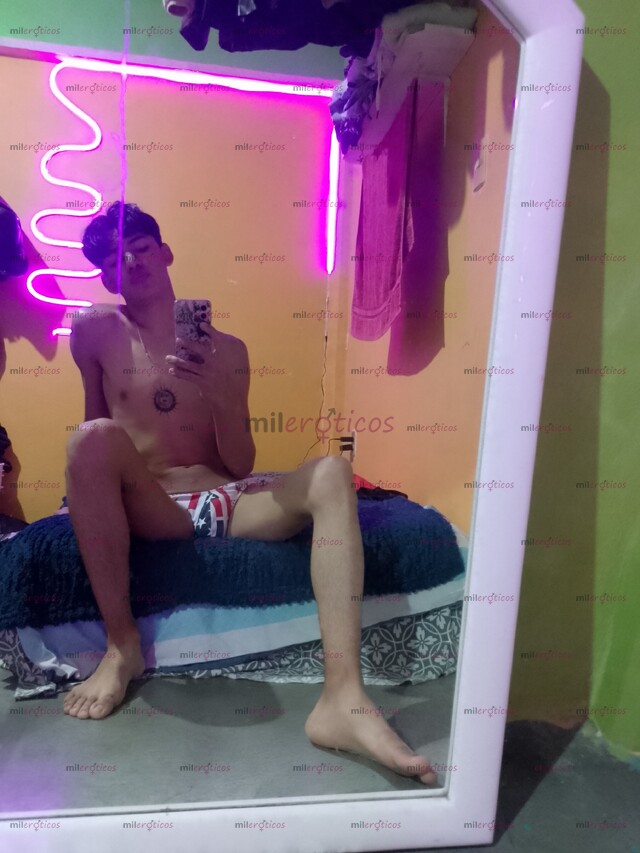 FOTOS DE BUSCAS QUIEN TE SAQUE LA LECHE,NO TE ARREPENTIRÁS YO TE AYUDARÉ A DISFRUTAR
