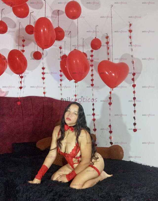 FOTOS DE HOLA BESITOS , CHICA COMPLACIENTE EXTROVERTIDA Y MUY ARDIENTE