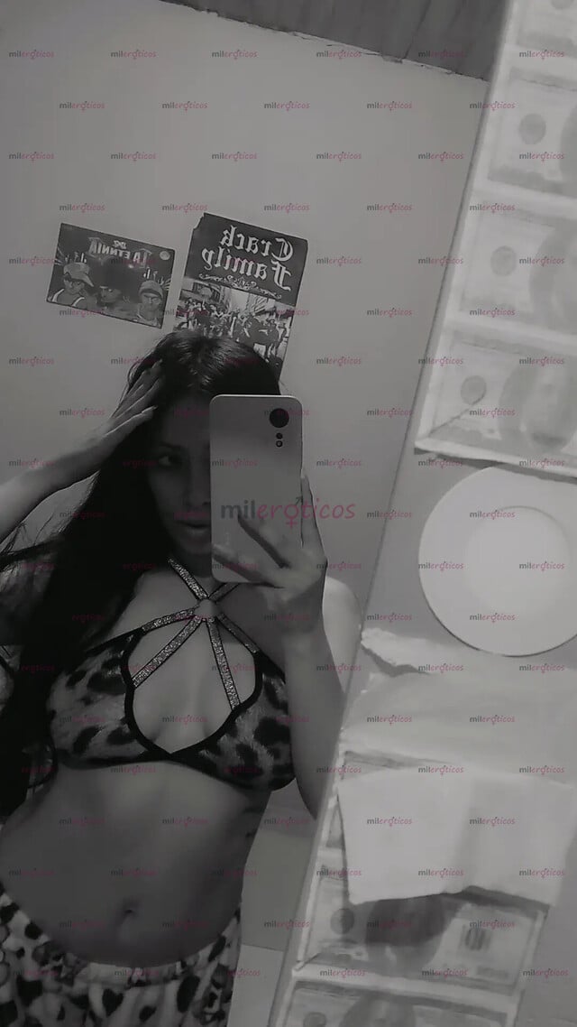 FOTOS DE DULCE COLOMBIANA DE 20 AÑITOS, TATUADA Y ACTIVA