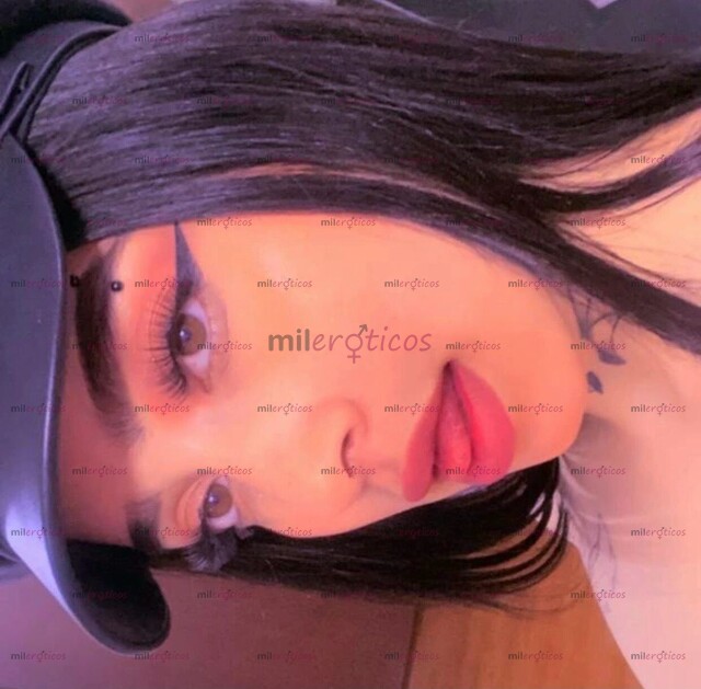 FOTOS DE VALERIA HERMOSA JOVEN TATUADA CON GANAS DE COMPLACERTE