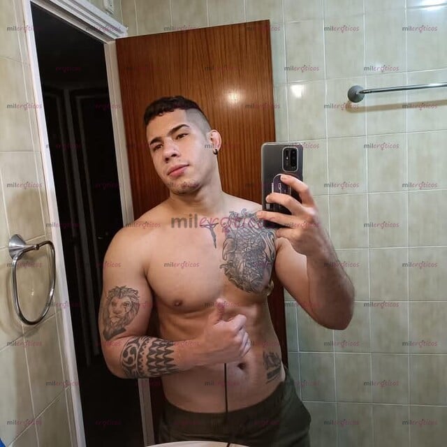 FOTOS DE SOY UNA PERSONA QUE LE GUSTA EL DEPORTE LA VICI. EL FOTBOLL QUE GUSTA SALIR