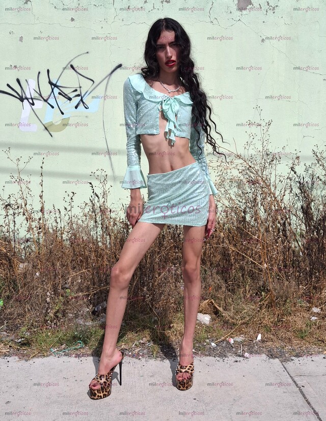 FOTOS DE LISTA PARA COGERTE SABROSO!! CALIENTE, MOJADITA Y APRETADITA