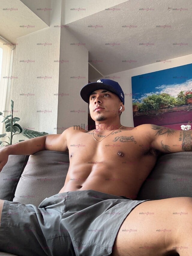 FOTOS DE MORBOSO Y CALIENTE CHICO DEPORTISTA PARA DISFRUTAR Y PASAR RICO