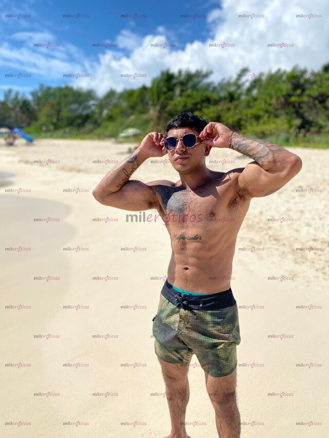 FOTOS DE EXTRANJERO DE LUJO VERGON CHICO CALIENTE SOLO PARA SOLVENTES 100%ACTIVO