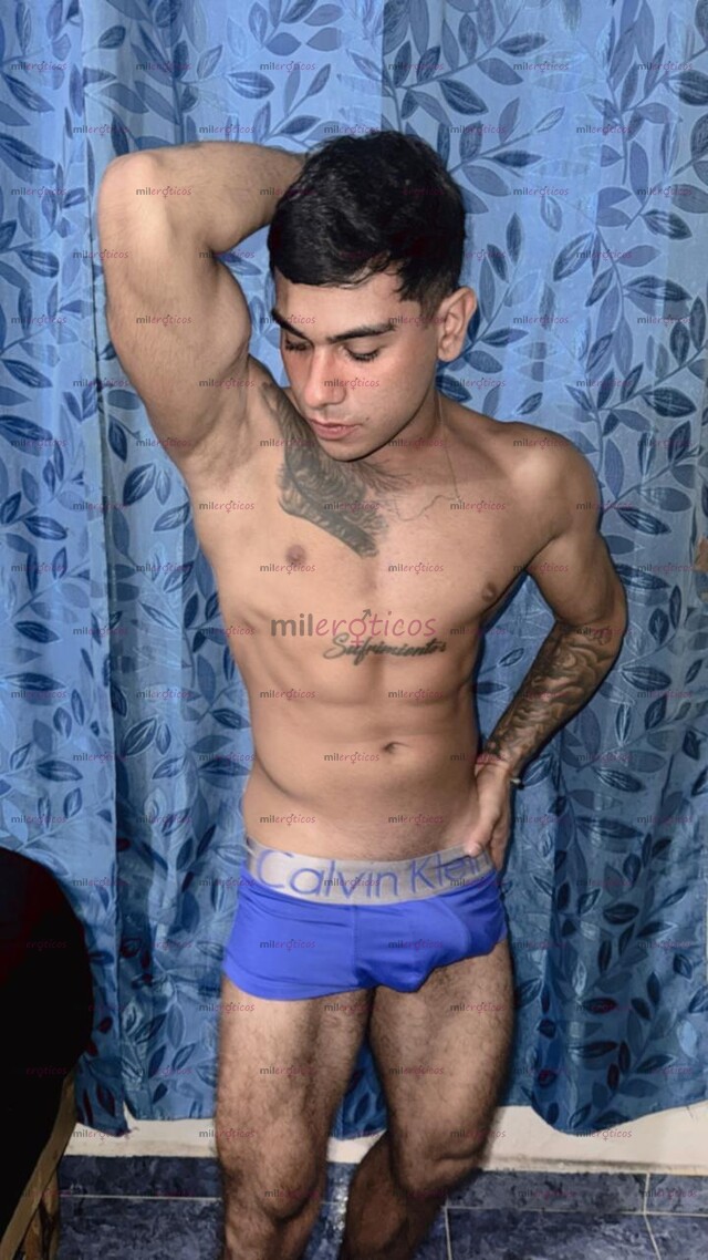 FOTOS DE EXTRANJERO DE LUJO VERGON CHICO CALIENTE SOLO PARA SOLVENTES 100%ACTIVO