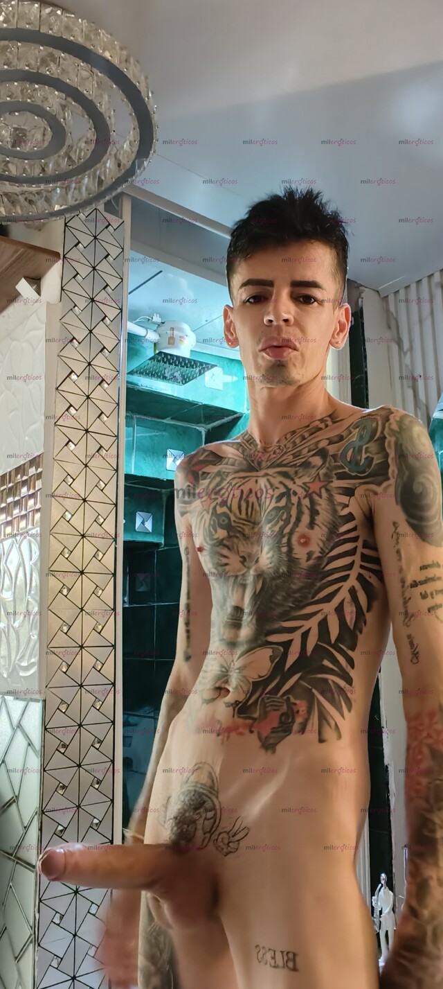 FOTOS DE FLACO VERGON FETICHERO BLANCO TATUADO MORBOSO