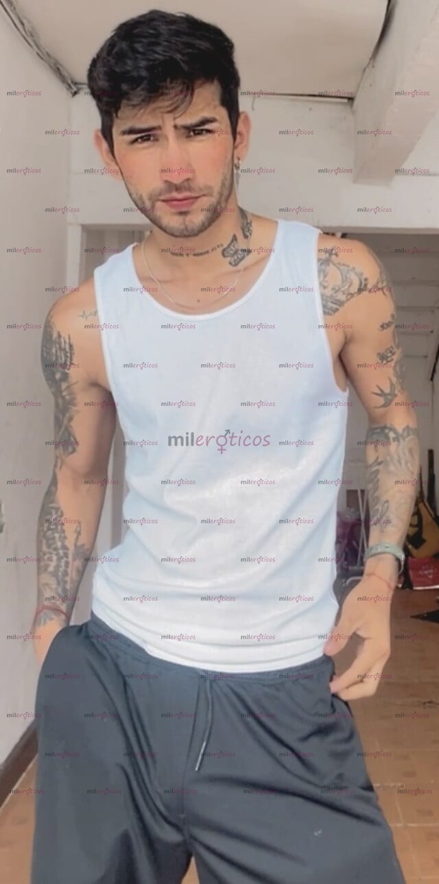 FOTOS DE FLACO TATUADO. DISPONIBLE. CON SITIO PRIVADO. FUL CONTENIDO. HOT