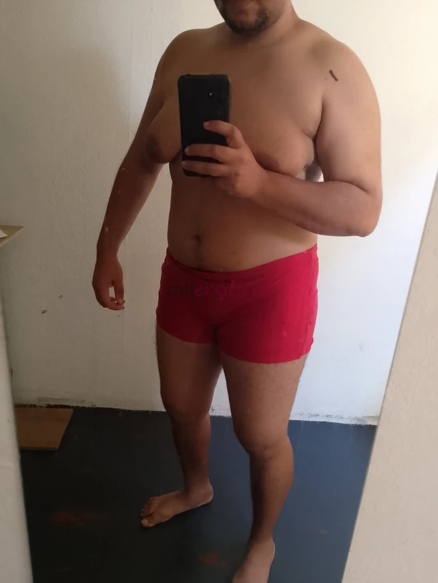 Ola estou disponivel para realizar seus fetiches e seus desejos mais safados sou um homem trans ou seja tenho um corpo masculino mas com uma buceta qu...