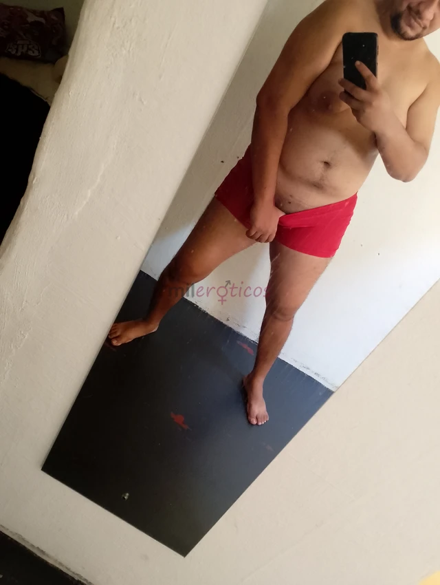 Ola estou disponivel para realizar seus fetiches e seus desejos mais safados sou um homem trans ou seja tenho um corpo masculino mas com uma buceta qu...