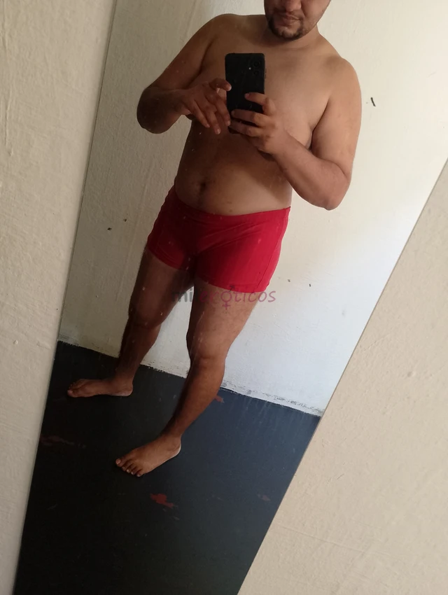 Ola estou disponivel para realizar seus fetiches e seus desejos mais safados sou um homem trans ou seja tenho um corpo masculino mas com uma buceta qu...