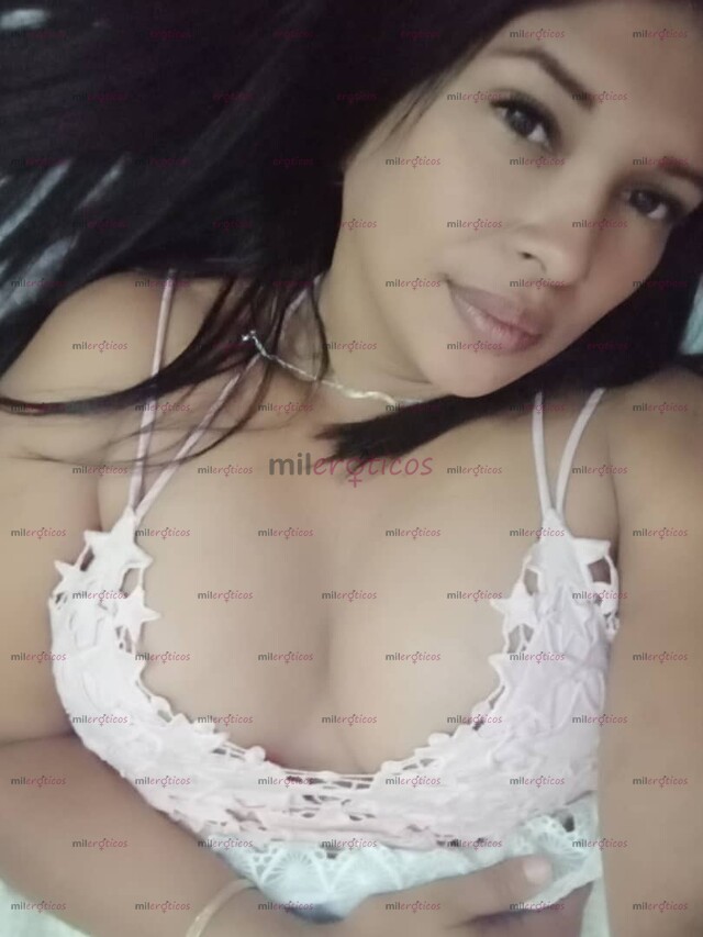 FOTOS DE SERVICIO VIRTUAL TU MORENITA SEXI LISTA PARA ATENDERTE VIDEOLLAMADA Y VIDEOS HOT