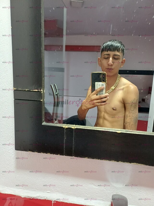 FOTOS DE HOLA SOY UN CHICO DE 20 AÑOS CACHONDO Y SEXY DISPUESTO AH CUMPLIR TUS FANTASÍAS