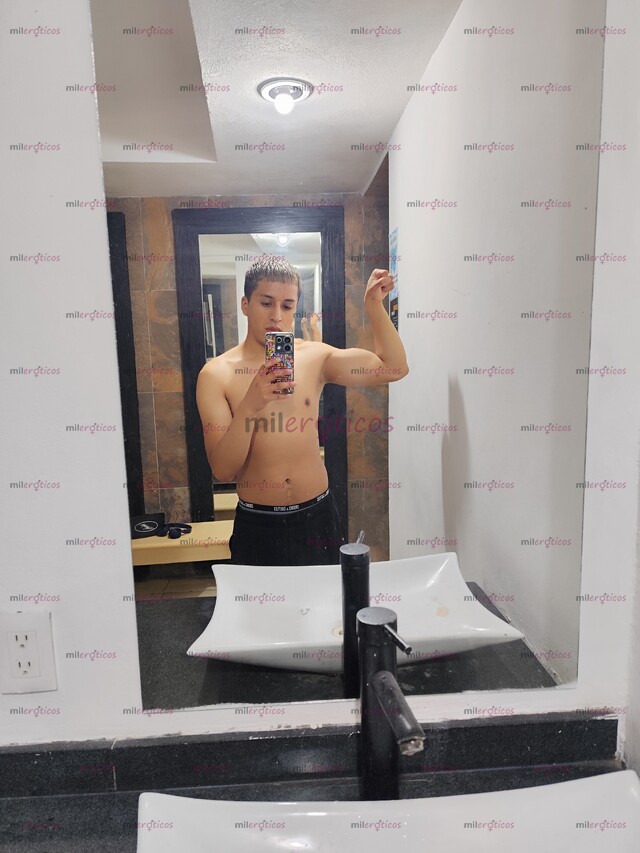 FOTOS DE JORDAN PASIVO DISCRETO MORENO DELGADO INICIANDO