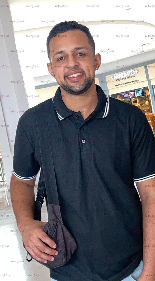 FOTOS DE HOLA SOY DAVID JOVEN COLOMBIANO QUE CUMPLE TUS DESEOS SEXUALES