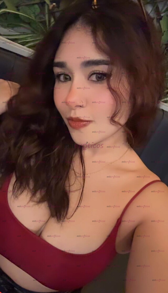 FOTOS DE TETONA HERMOSA CARIÑOSA Y CALIENTE BEBE