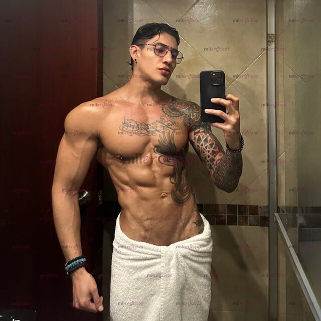 FOTOS DE ACTIVO VERGON 22CM DE SOLO PLACER , SOLO HOMBRES SOLVENTES. ACEPTO TODAS TARJETA