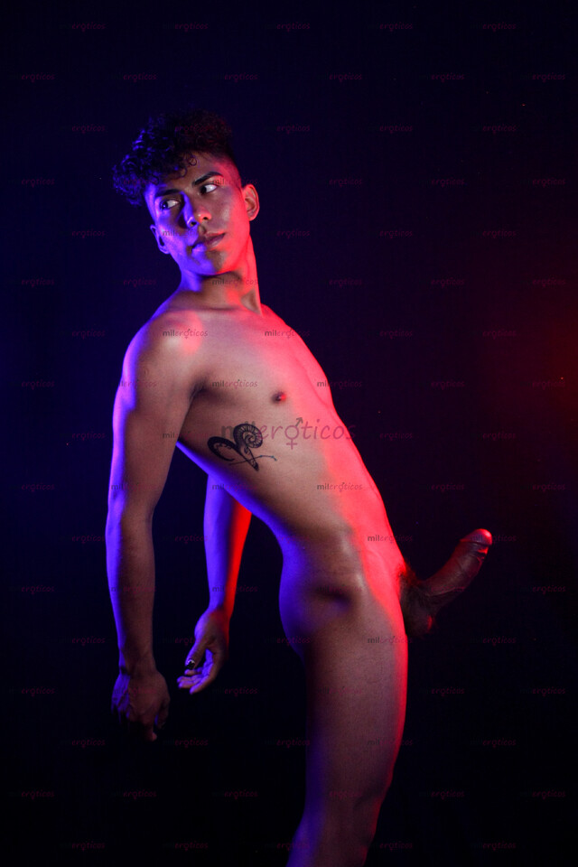 FOTOS DE CHICO MORENO 1.65 21 AÑOS Y CM INTER BUEN CULO