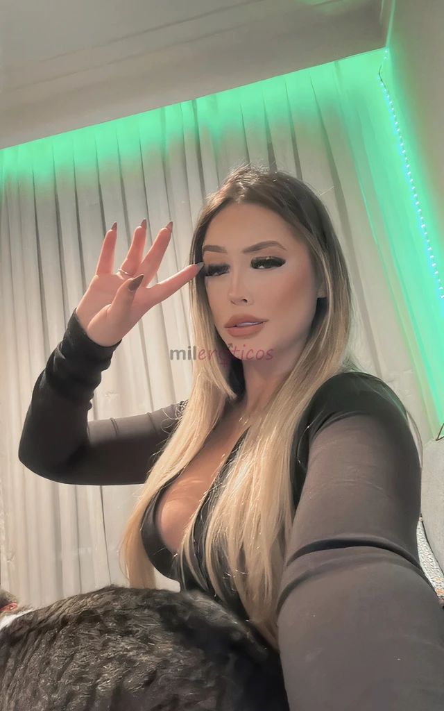 Acompanhante virtual liz virtualmeu perfil e para homens exigentes de bom gosto para aquele tipo de homem que adora uma mulher com seios grandes e ppk...