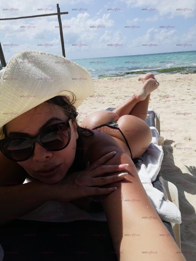 FOTOS DE DELICIA COLOMBIANA CON LA MEJOR APTITUD CACHONDA Y COMPLACIENTE SOLO 3 DIAS