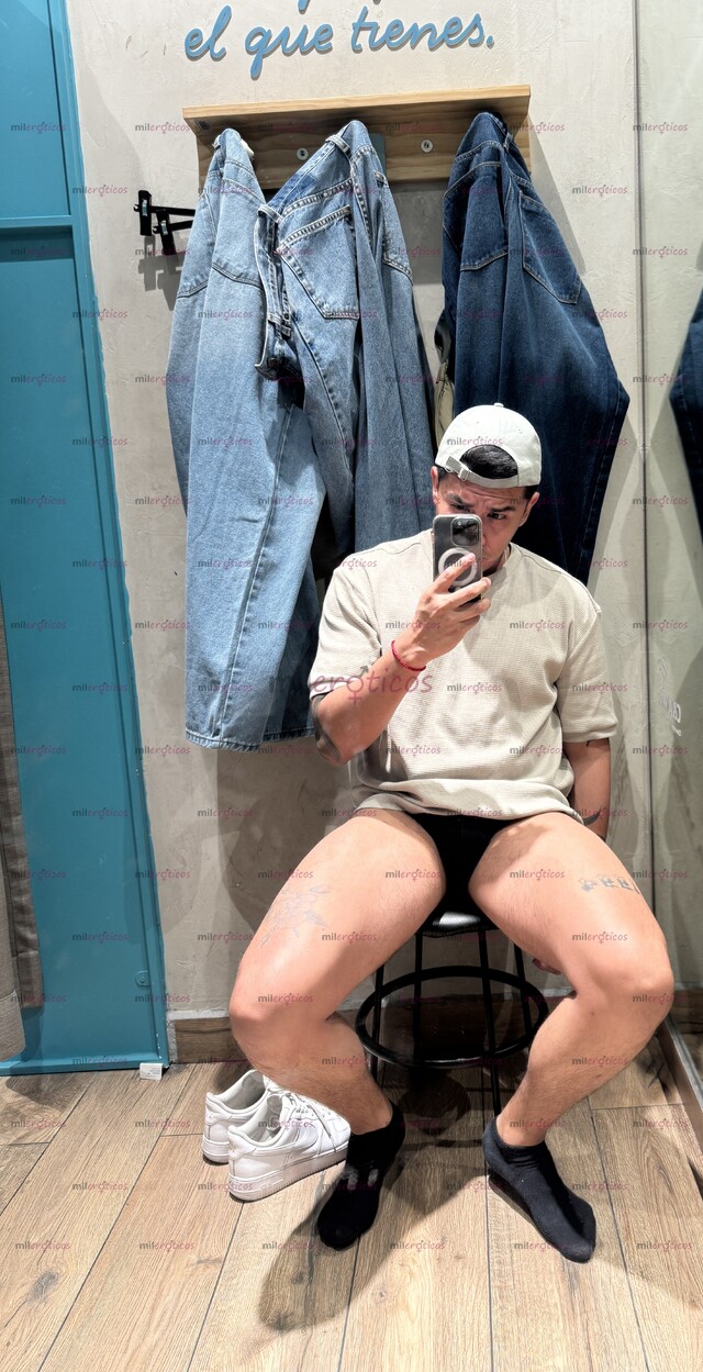 FOTOS DE AQUÍ CHAVO VARONIL CON BUENA VERGA Y CULO PARA COMPLACERTE BJ