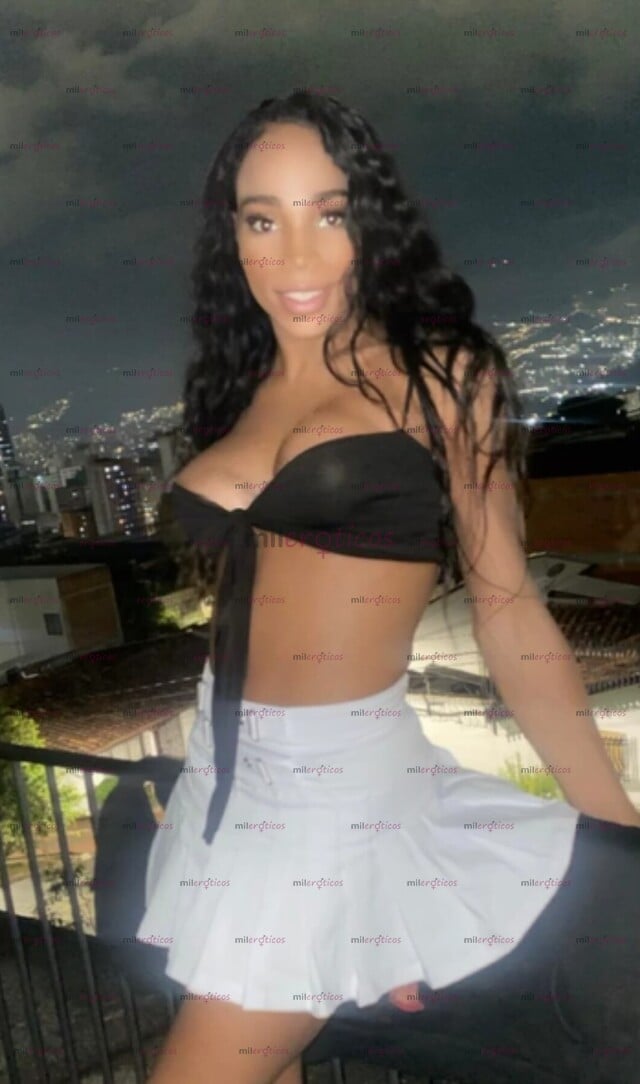 FOTOS DE HOLA SOY DAIANA UNA MORENA HERMOSA ENCANTADORA CON UN GRAN PENE DE 24 CM QUE TE