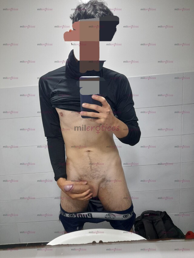 FOTOS DE VLADIMIR EL POLLON(TRIOS, VETERANAS, ROMPE VIRGOS)