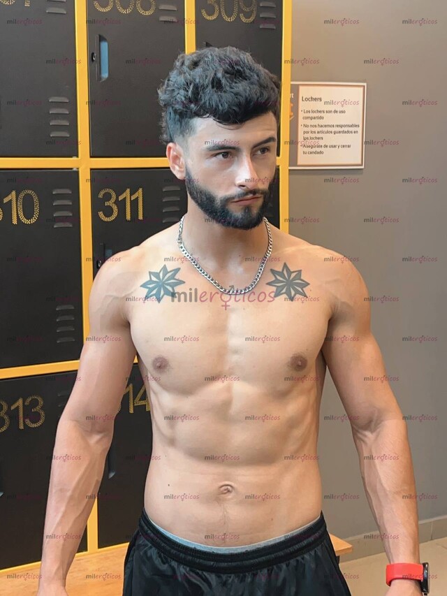 FOTOS DE PASIVO ARRECHO CON BUEN CULO Y CUERPO. VARONIL