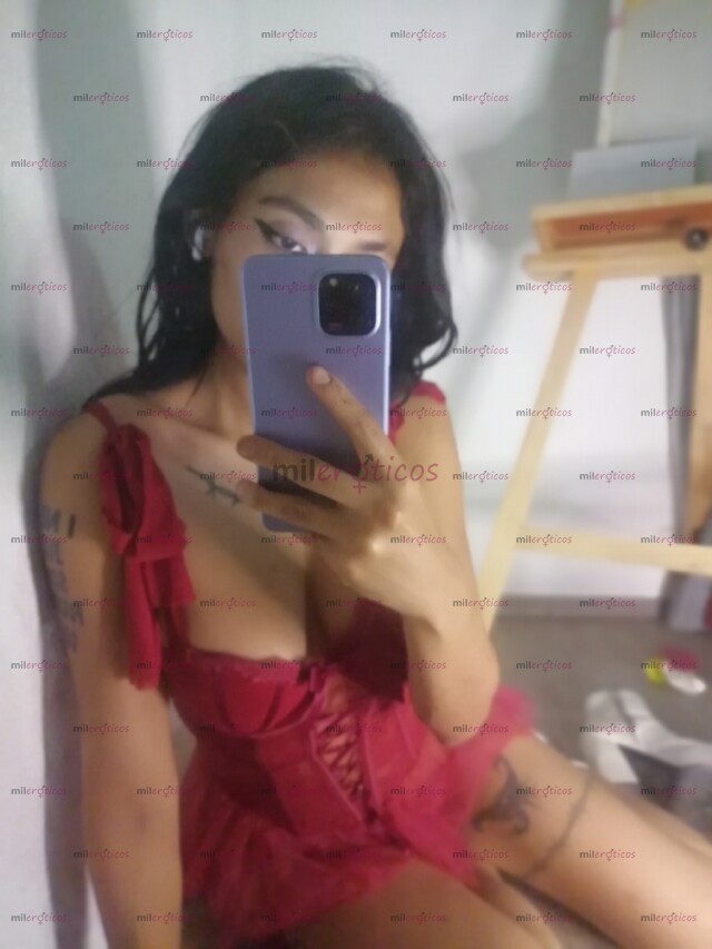 FOTOS DE HOLA CORAZÓN ME LLAMO REBECA ENSEÑAME A PONER DE PERRITA