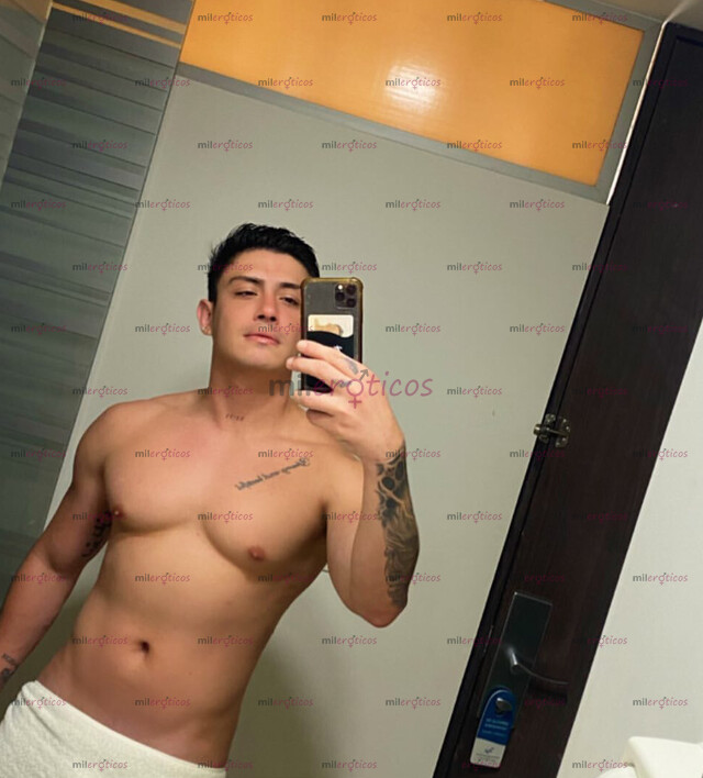 FOTOS DE DE PASO POR MEDELLÍN , ROMPO CULOS , ATLÉTICO , GUAPO TENGO SITIO