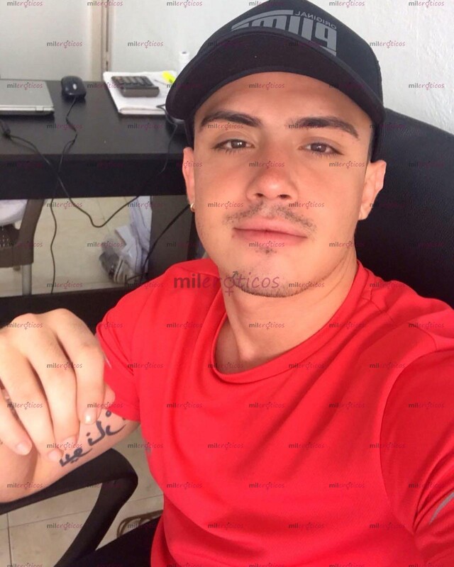FOTOS DE DE PASO POR MEDELLÍN , ROMPO CULOS , ATLÉTICO , GUAPO TENGO SITIO