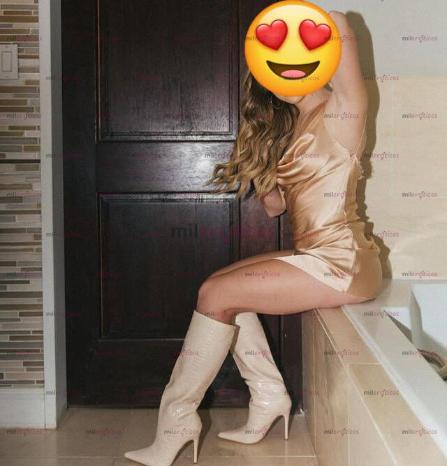 FOTOS DE HOLA LLEGUE PARA COMPLACERTE CHICA FORANEA MUY COMPLACIENTE PARA TI.
