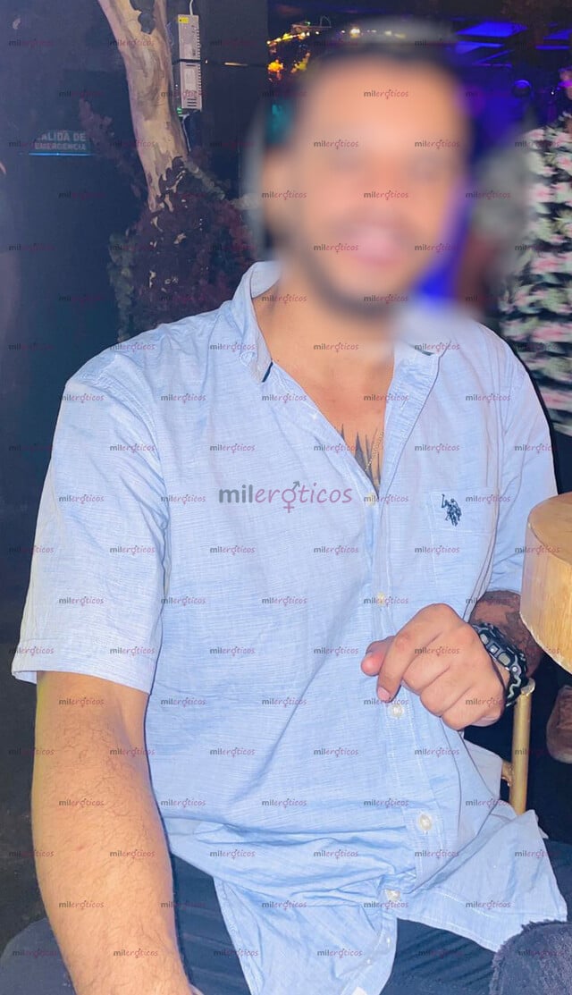 FOTOS DE GIGOLO VIP EXCLUSIVO PAREJAS Y MUJERES VERGON Y DOMINANTE EXPERTO DOMINANTE