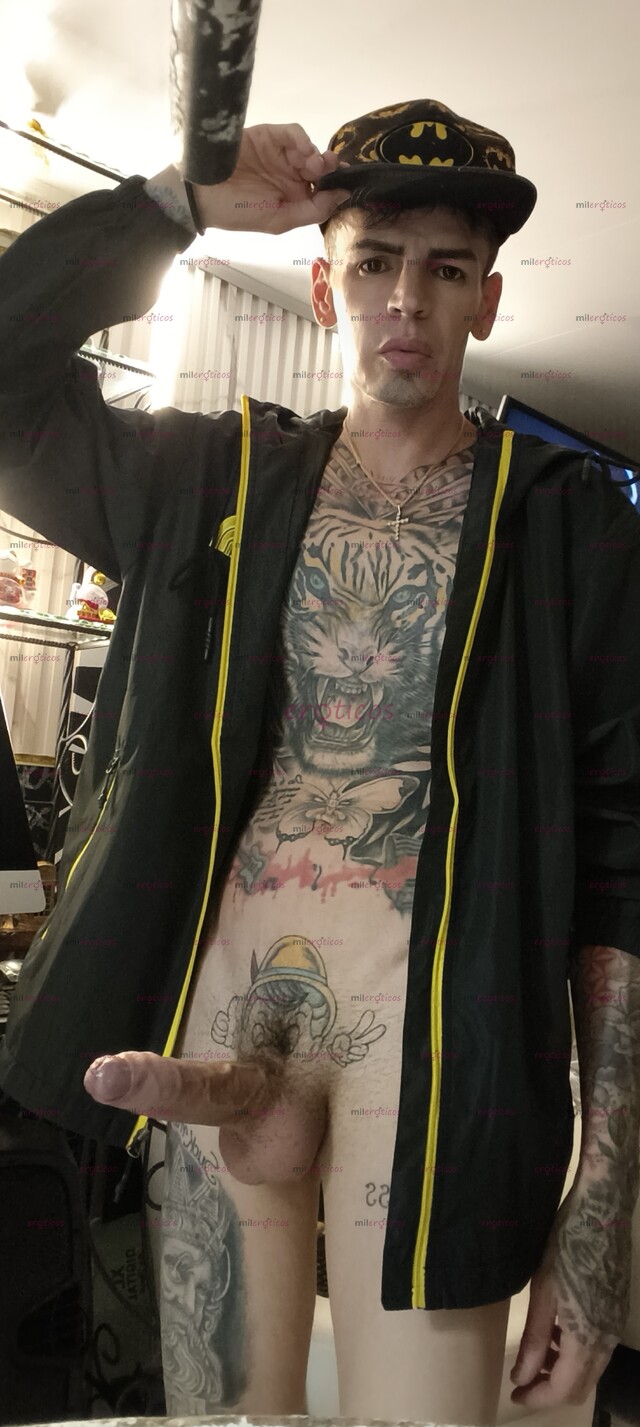 FOTOS DE FETICHERO FLACO VERGON ACTIVO MORBOSO TATUADO