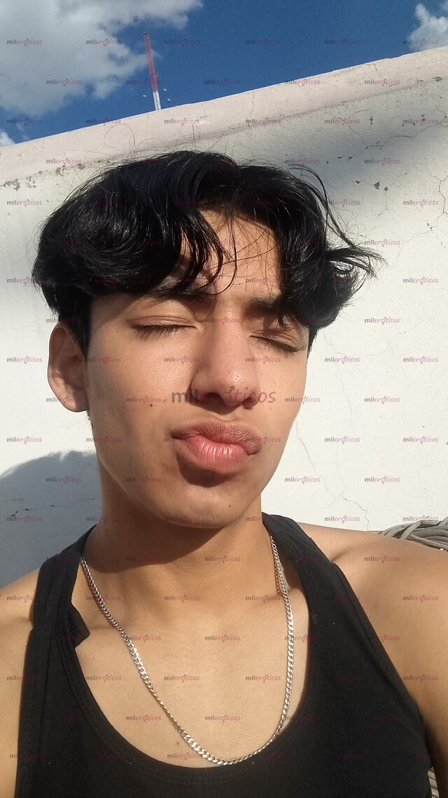 FOTOS DE BUSCAS QUIEN TE SAQUE LA LECHE,NO TE ARREPENTIRÁS YO TE AYUDARÉ A DISFRUTAR
