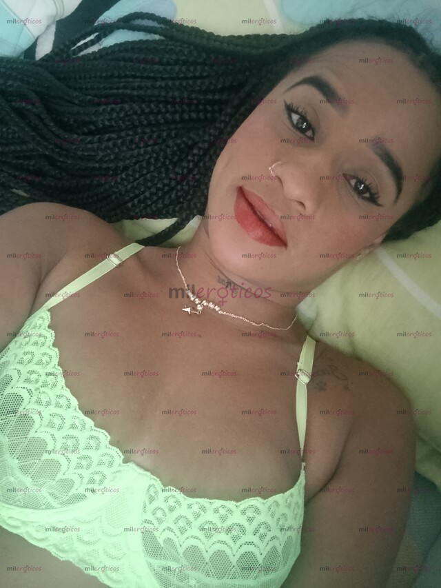 FOTOS DE MORENA, ARDIENTE,ARRECHA CON GANAS DE SER PENETRADA TODOS LOS DÍAS