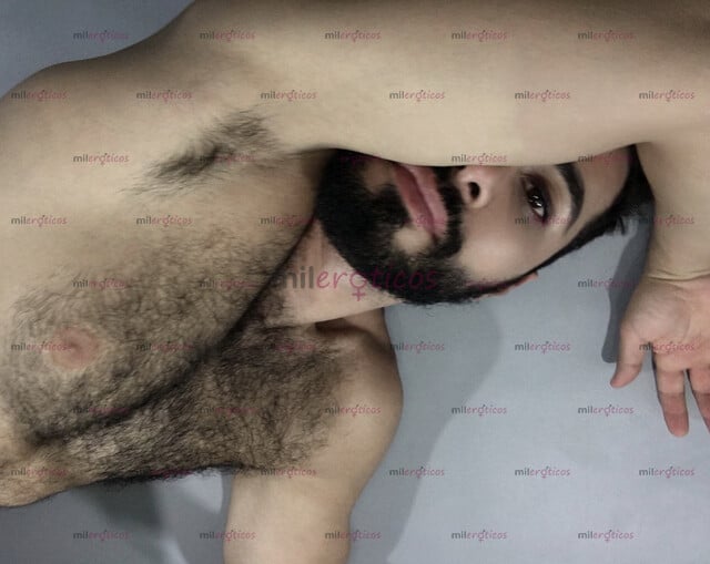FOTOS DE MASAJISTA PROFESIONAL EN MASAJE RELAJANTE, MASAJE ERÓTICO.