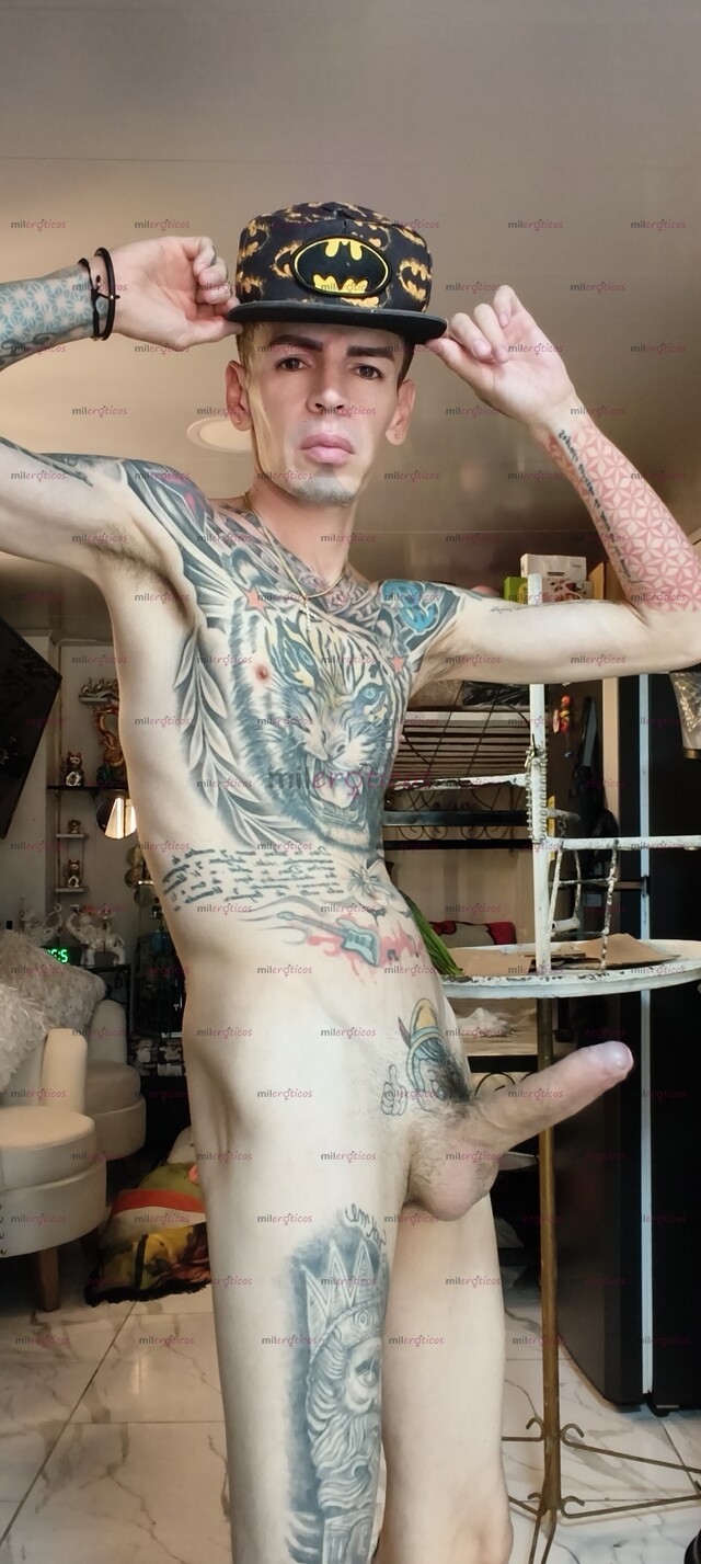 FOTOS DE FLACO FETICHERO TATUADO MORBOSO TALADRADOR DE NALGA