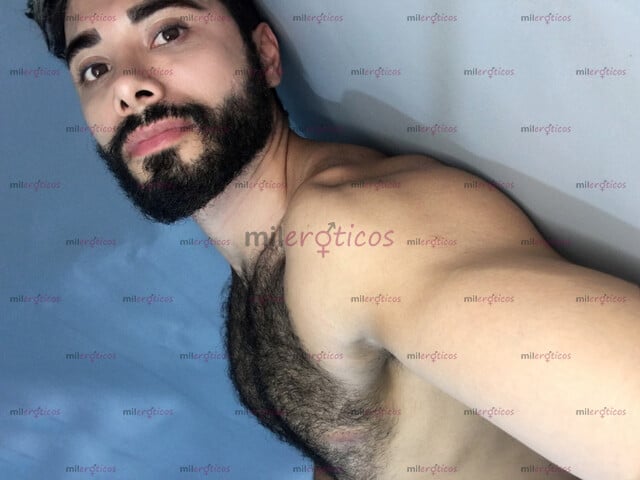 FOTOS DE MASAJISTA PROFESIONAL EN MASAJE RELAJANTE, MASAJE ERÓTICO.