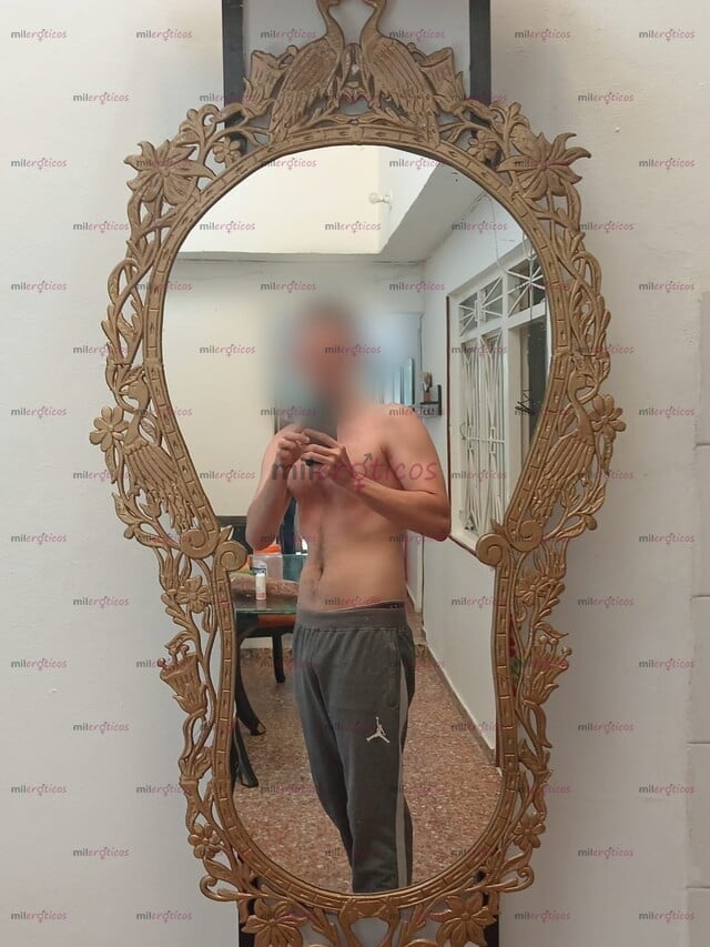FOTOS DE POLLO PINTA, ALTO VERSATIL DE 21 AÑOS CALIENTE PARA TI