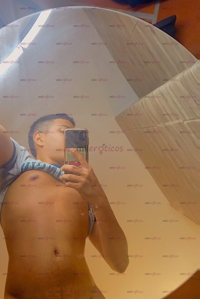 FOTOS DE ANAL PRINCE JOVEN POLLO PASIVO CON LENCERIA Y HARTAS GANAS DISPONIBLE