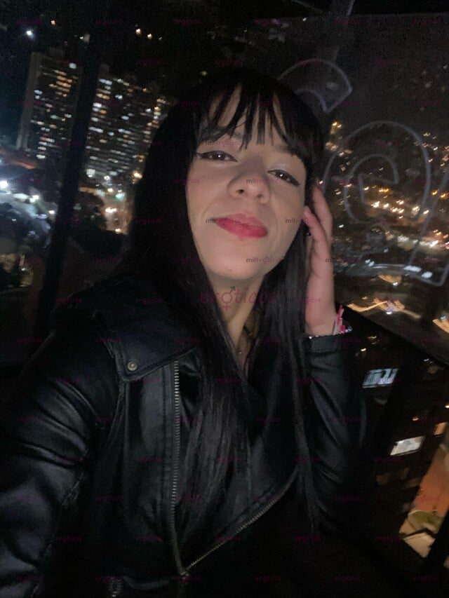 FOTOS DE DÁMELA TODA SOY DEBORA ESTOY CALIENTE LLAME ESPERANDO POR TI