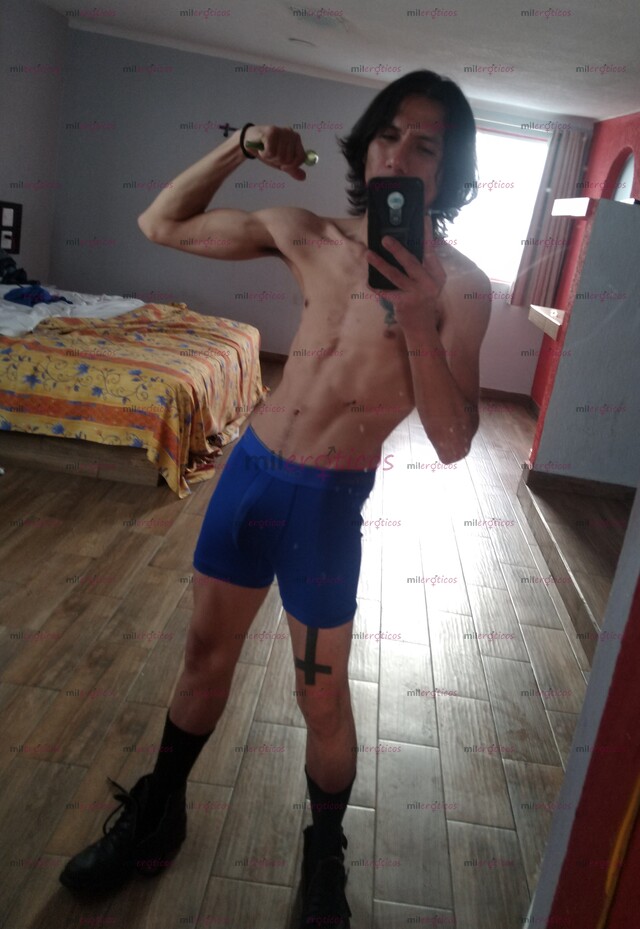 FOTOS DE FLACO ALTO DOMINANTE JUEGOSPERV MORBO Y FETICHES 18 CMS BONITA VERGA