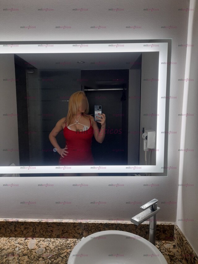 FOTOS DE HOLA PAPI SOY UNA GÜERA VENEZOLANA , NALGONA , JUGUETONA , ARDIENTE Y FOGOSA