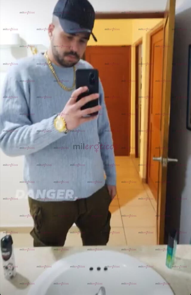 FOTOS DE CHICO, ANTO, GUAPO Y DOTADO DISPUESTO A COMPLACERTE 2 M Y 23 CM EN PENSIONES UNO